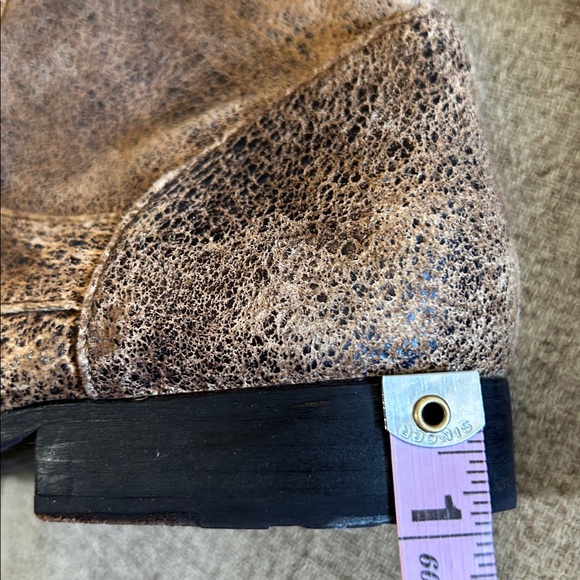 BORN CROWN GILMORE DISTRESSED LEATHER TALL RIDING EQUESTRIAN BOOTS SIZE 10 - Picture 14 of 16